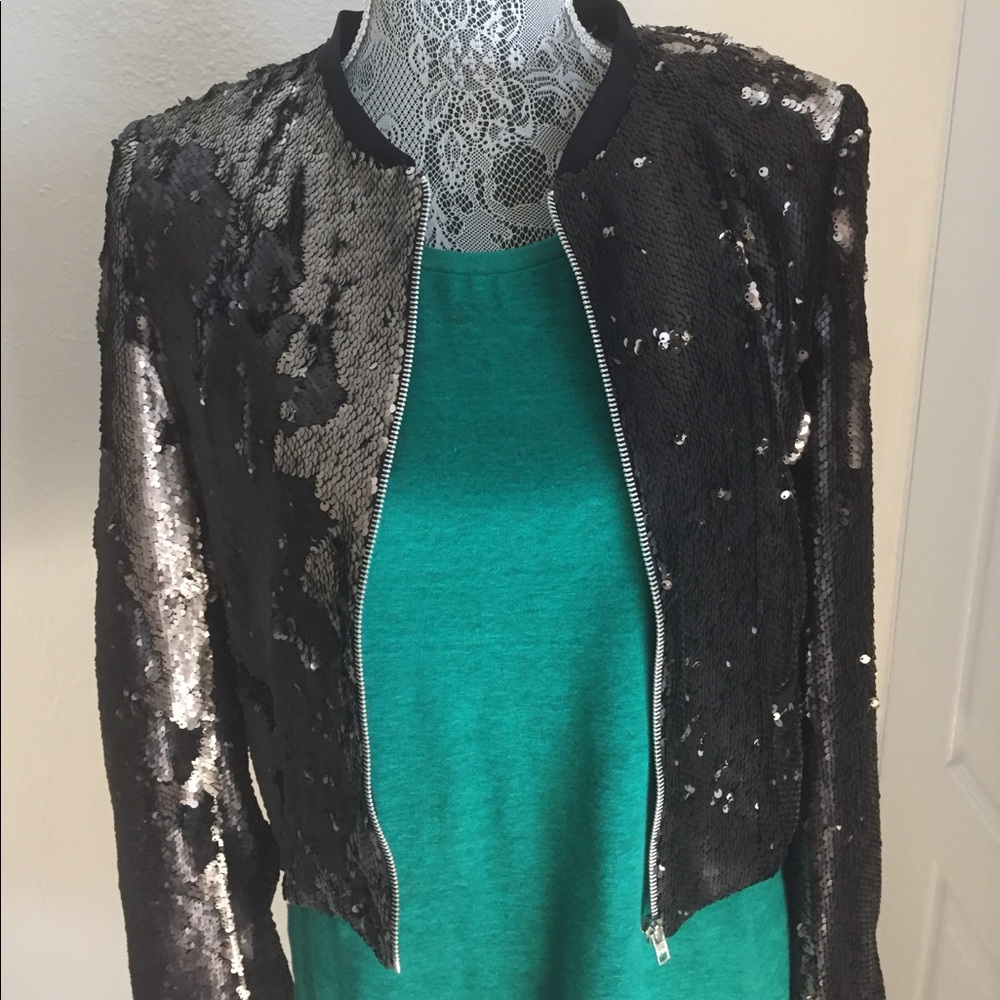 Sequin jacket-like new